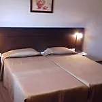 Hotel Le Logis De La Lys