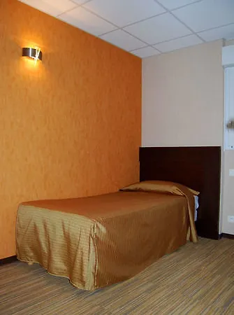 Le Logis De La Lys מלון איירה-סור-לה-ליס