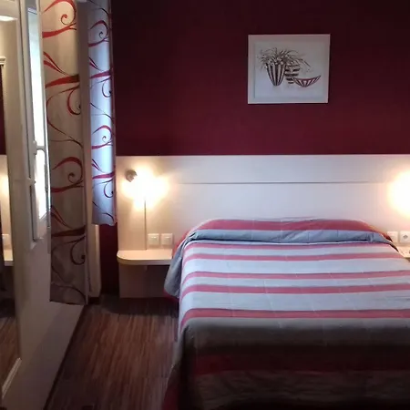 Le Logis De La Lys 3* איירה-סור-לה-ליס