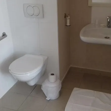 Le Logis De La Lys מלון 3*